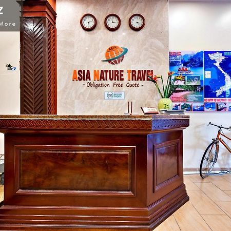 Hanz Lakeview Hotel Hanoi Exterior photo