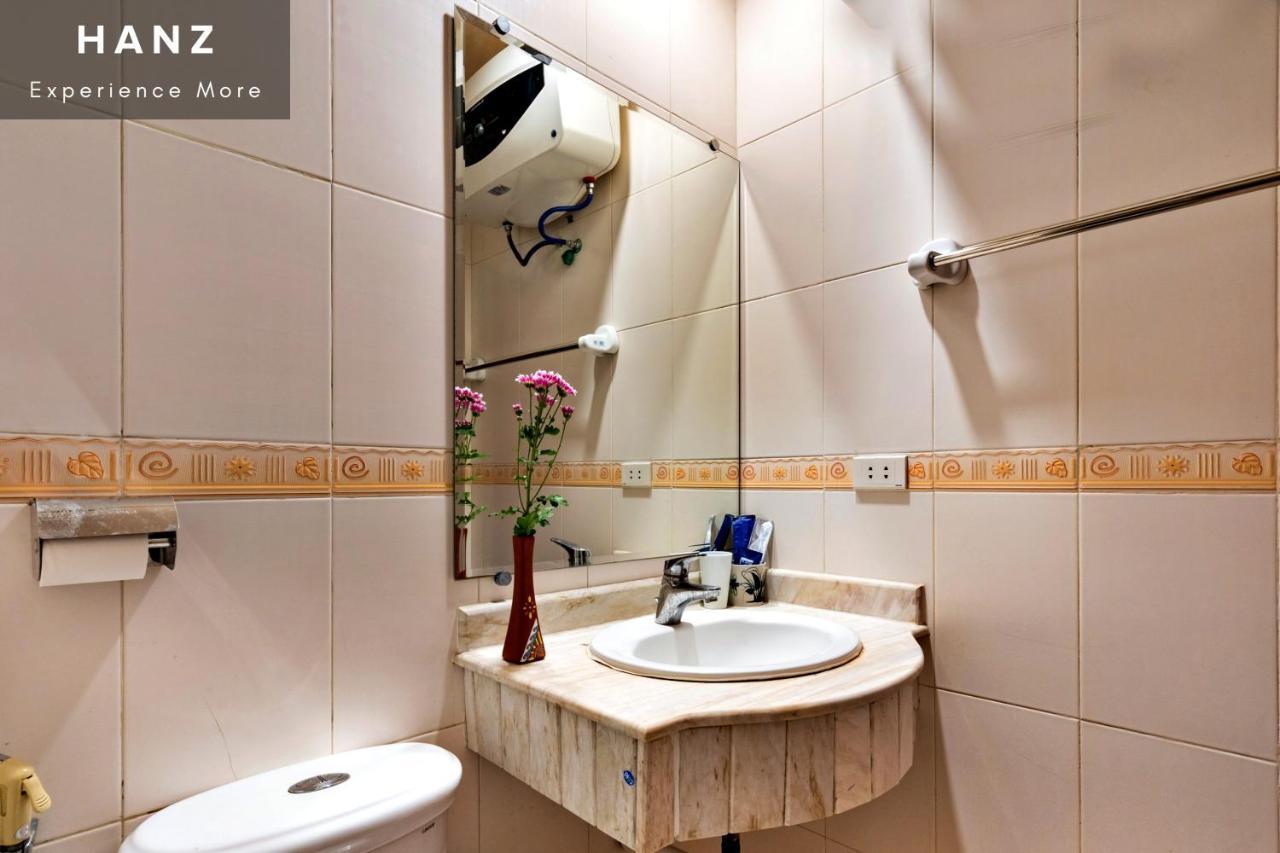 Hanz Lakeview Hotel Hanoi Room photo